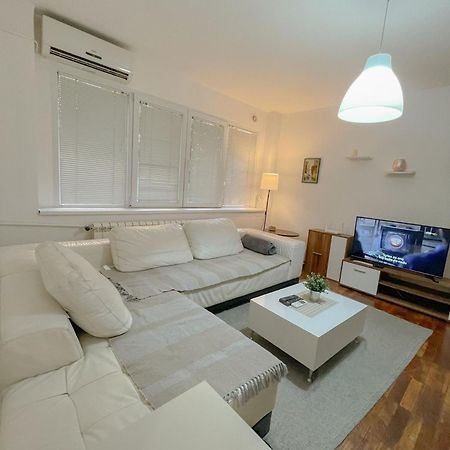 Slavija Mcd Apartment Белград Экстерьер фото